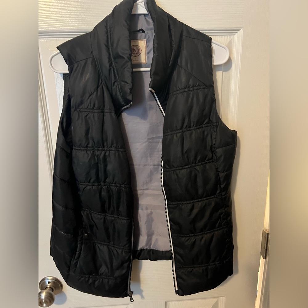 SO puffy vest